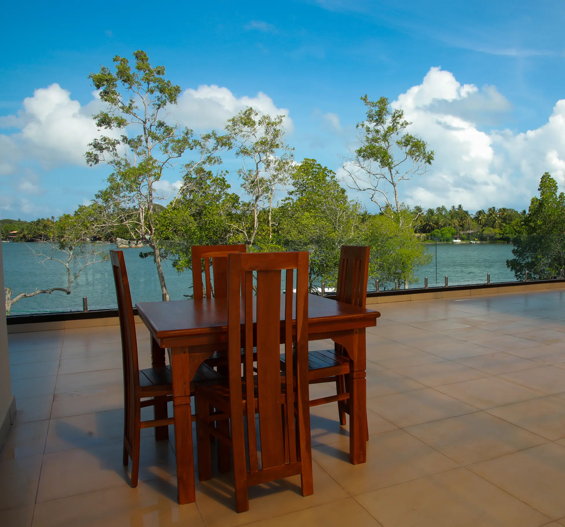 Abey Villa dining area